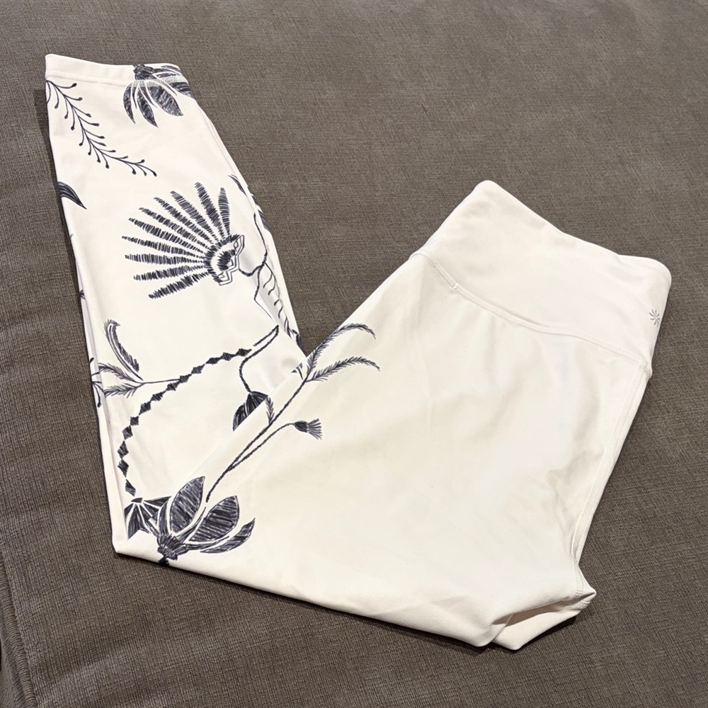 White Athleta Leggings with Black Botanical Print size medium
